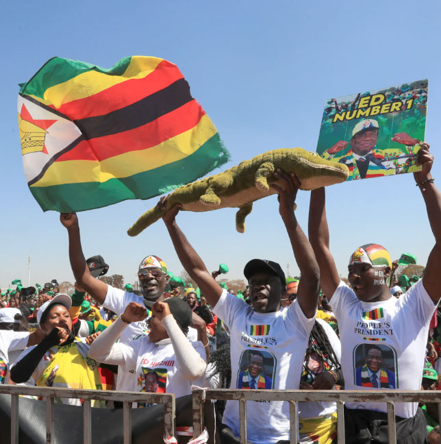 Supporters of ZANU-PF rally